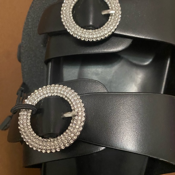Zara Rhinestones BUCKLE SANDALS - Picture 6 of 10